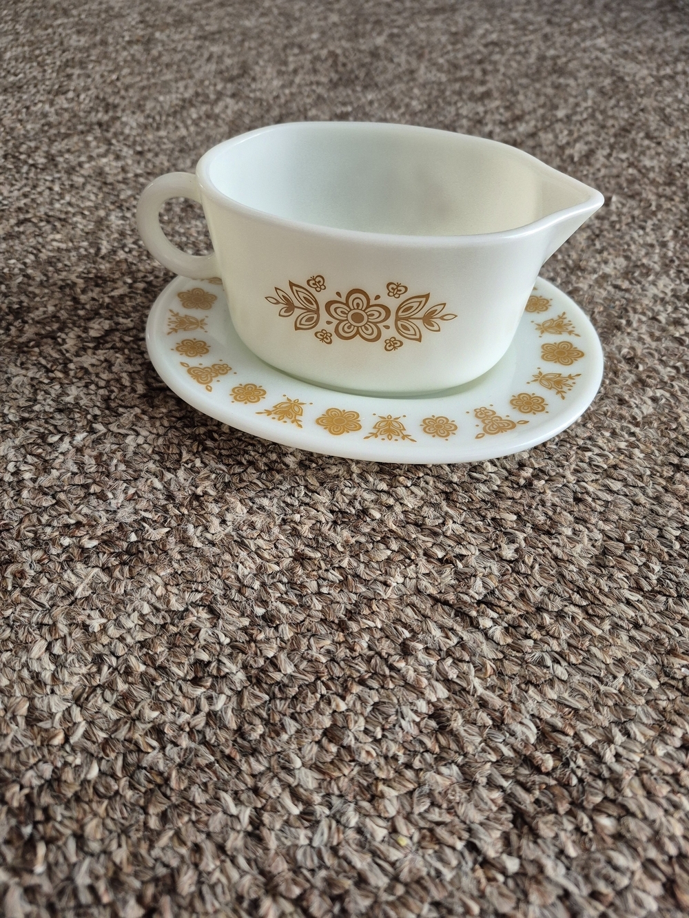 Pyrex Vintage White Glass Gravy Boat with Gold Floral Pattern